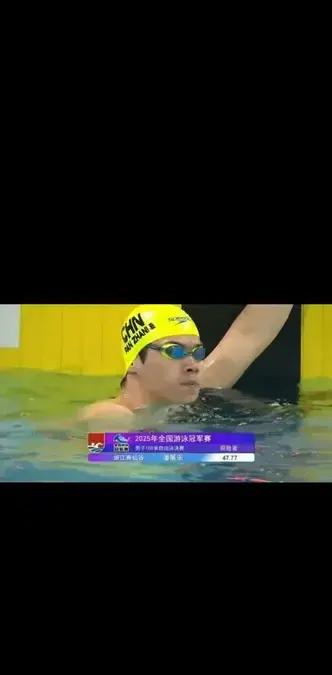 开云体育下载-游泳选手冷静对待失败,激励自己再战