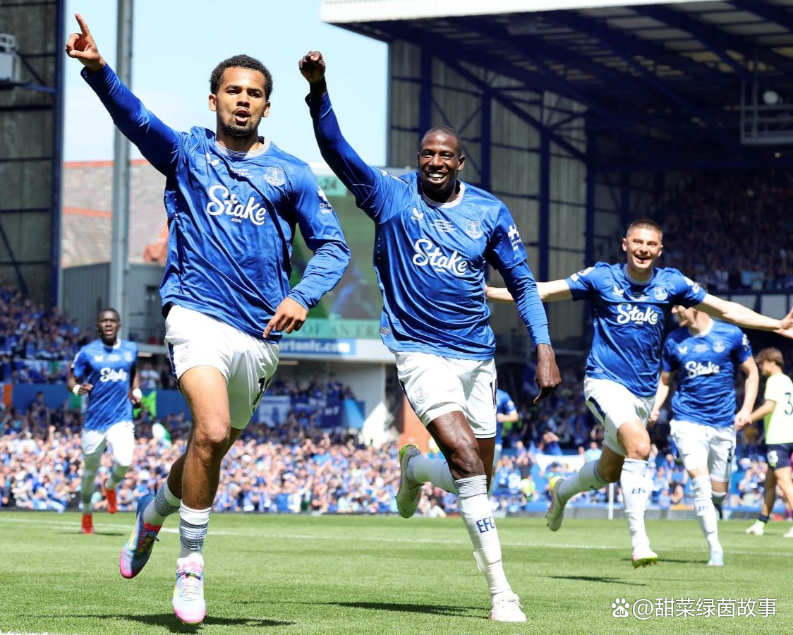 利兹联不胜不利,晋级形势岌岌可危 利兹联不胜不利,晋级形势岌岌可危