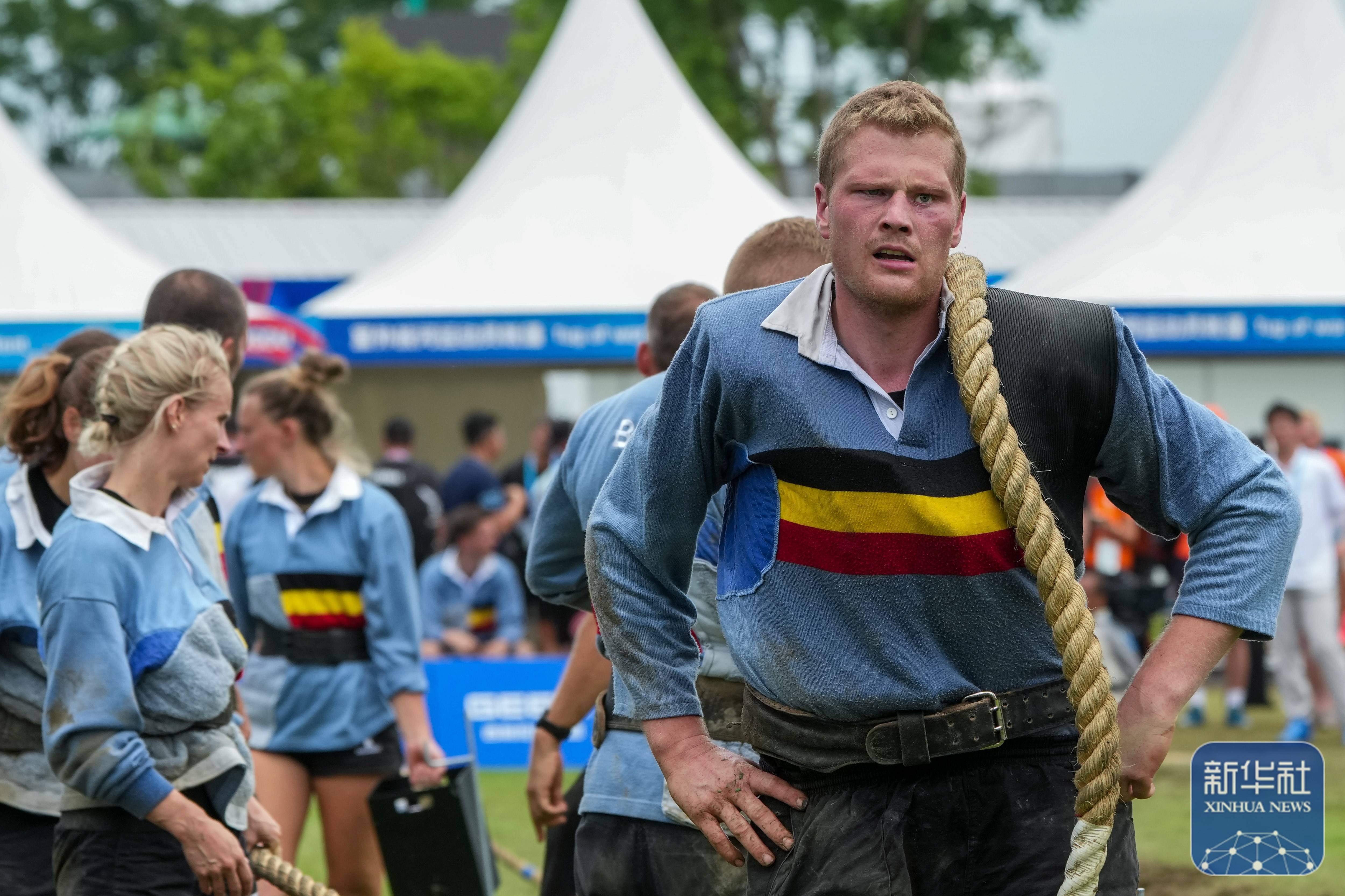 瑞士滑雪健儿称王,男子体操队实力压群雄 瑞士滑雪健儿称王,男子体操队实力压群雄