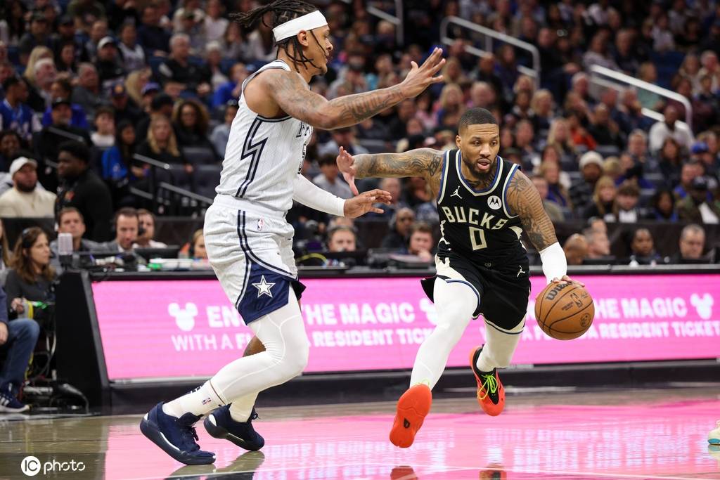 开拓者击败魔术，利拉德32分砍杀