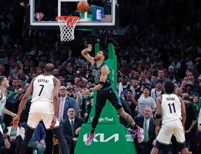 山西队绝杀快船,塔图姆扛起全队 山西队绝杀快船,塔图姆扛起全队