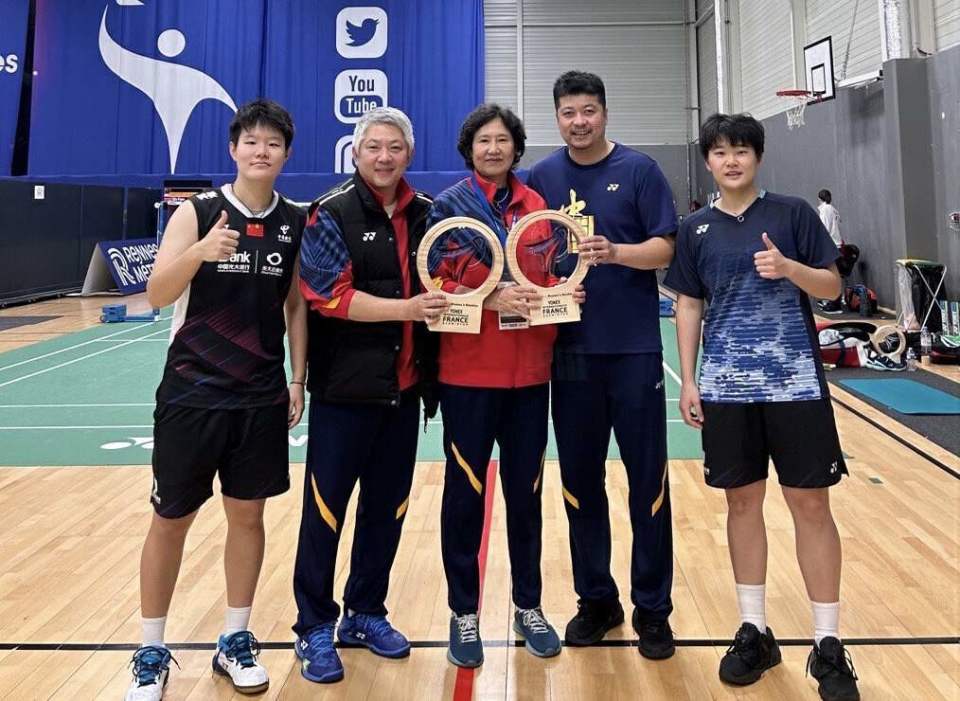 法国队力克印度队，郑思维带队取胜